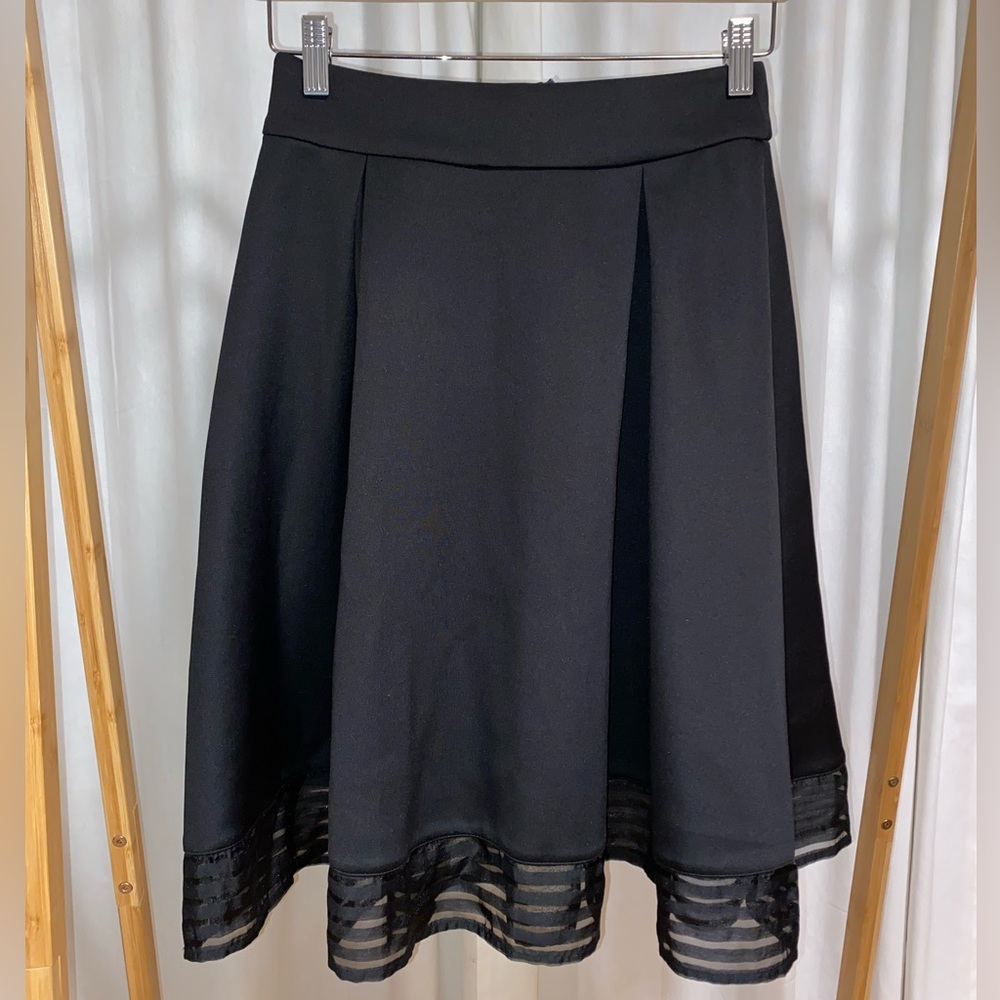 MENDOCINO HYFVE Black Pleated Midi Skirt - Size Small